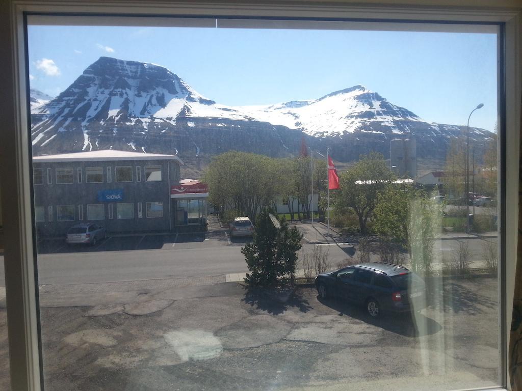 Hotel Austur Reydarfjordur Exterior photo
